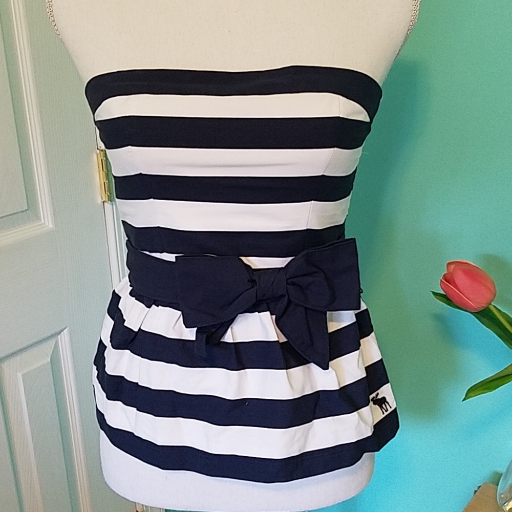 NWT Abercrombie and Fitch top
